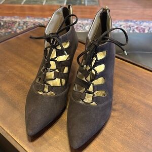 Brown suede leather Adrienne Vittadini booties with laces - size 8M